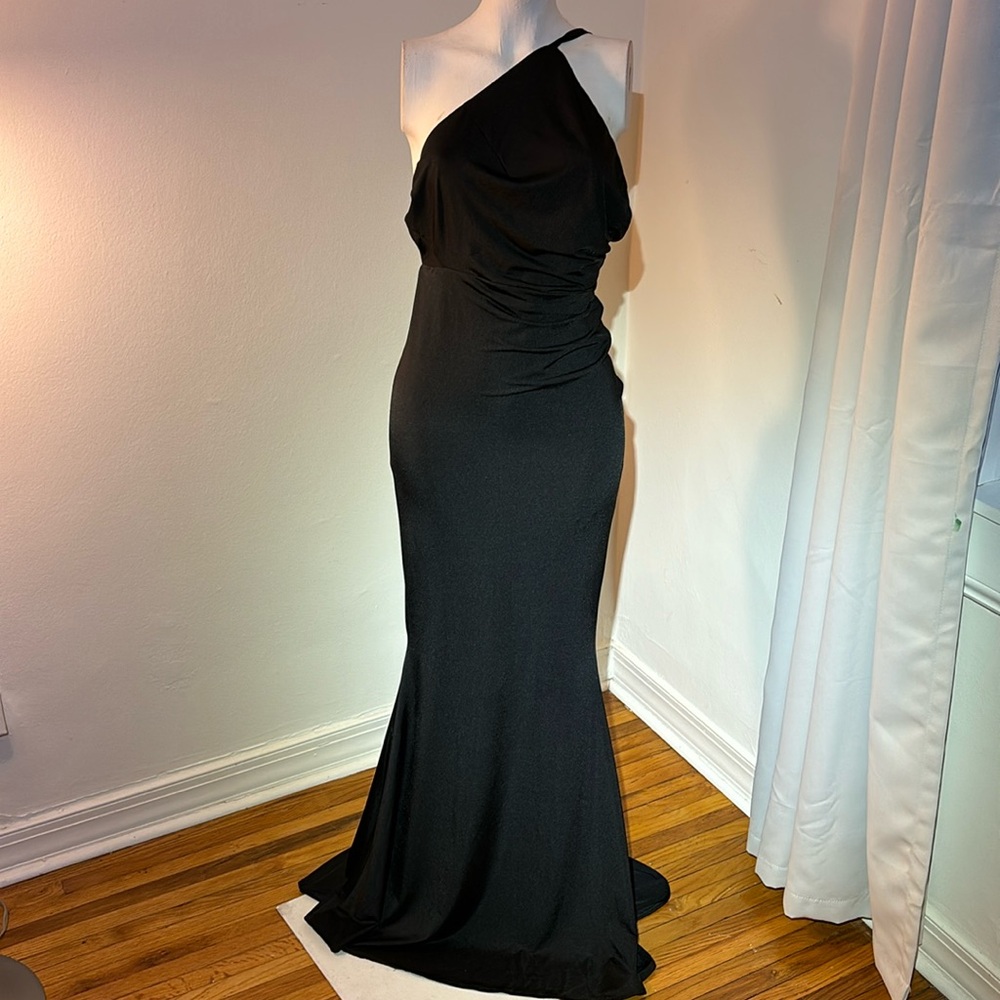 Black gown